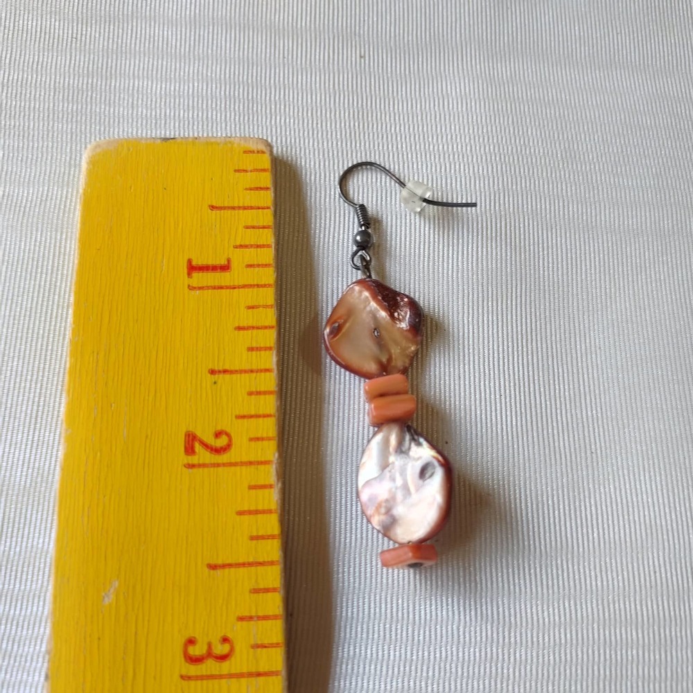 Mother of Pearl Shell Chip Iridescent Golden Copper Jewelry Set - Picture 10 of 10